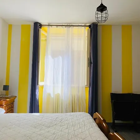 L'arco Di Charme Bed and breakfast 3*